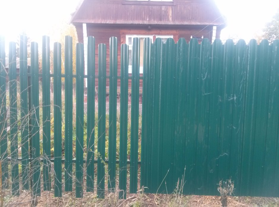 Комбинированной забор
