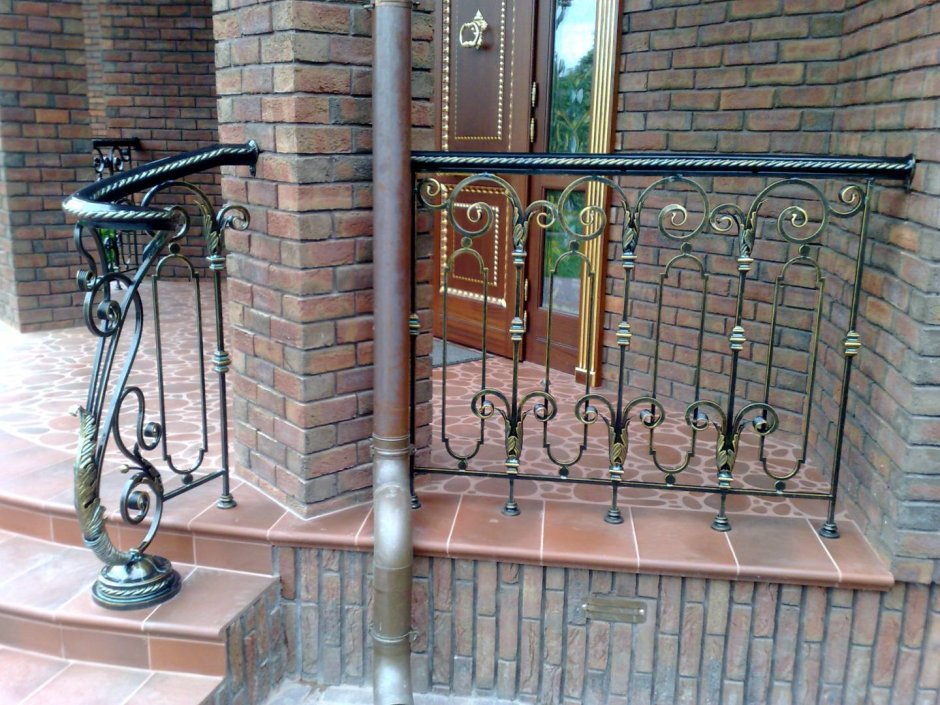 Кованые ограждения для террасы