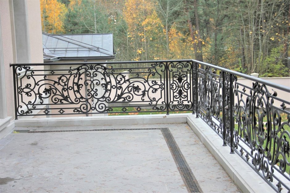 Кованые ограждения для веранды