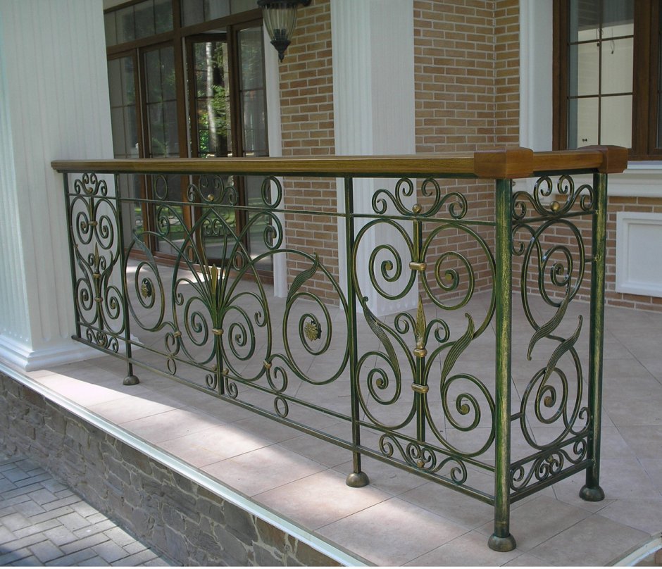Кованые ограждения для террасы