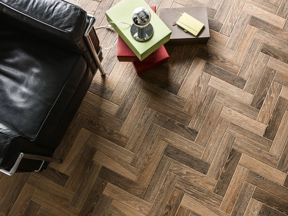 Плитка напольная елочкой