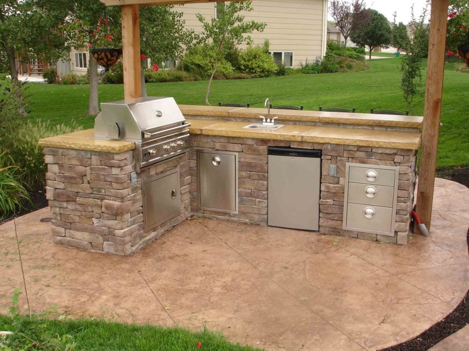 Столешница для летней кухни на даче