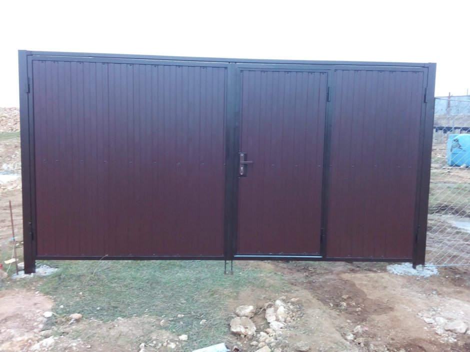 Ворота одна воротина и калитка