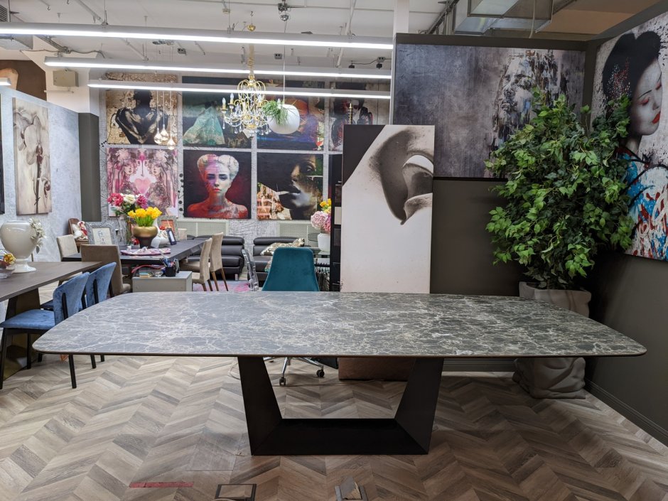 Стол sovet Italia