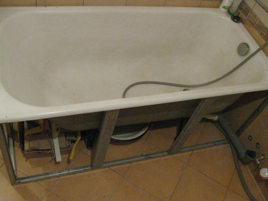 Усилительный каркас стальной ванны