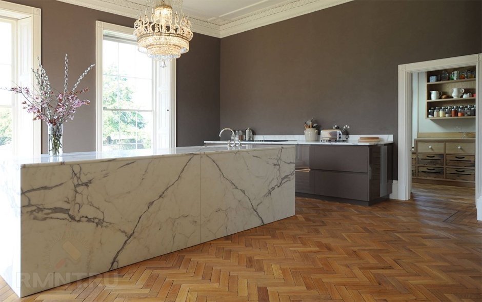 Плитка и ламинат