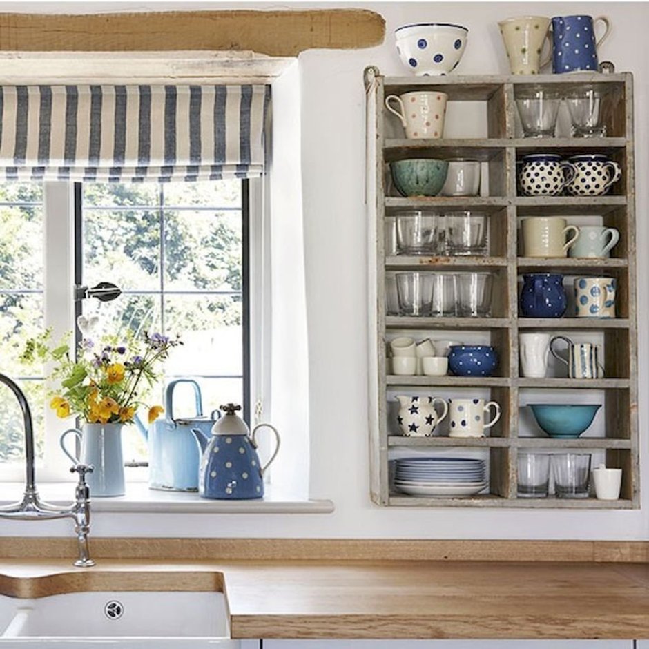 Полки для кухни