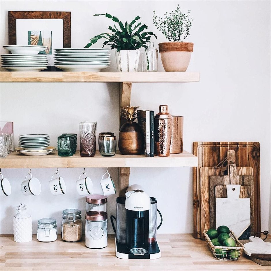 Полки вместо кухонных шкафов