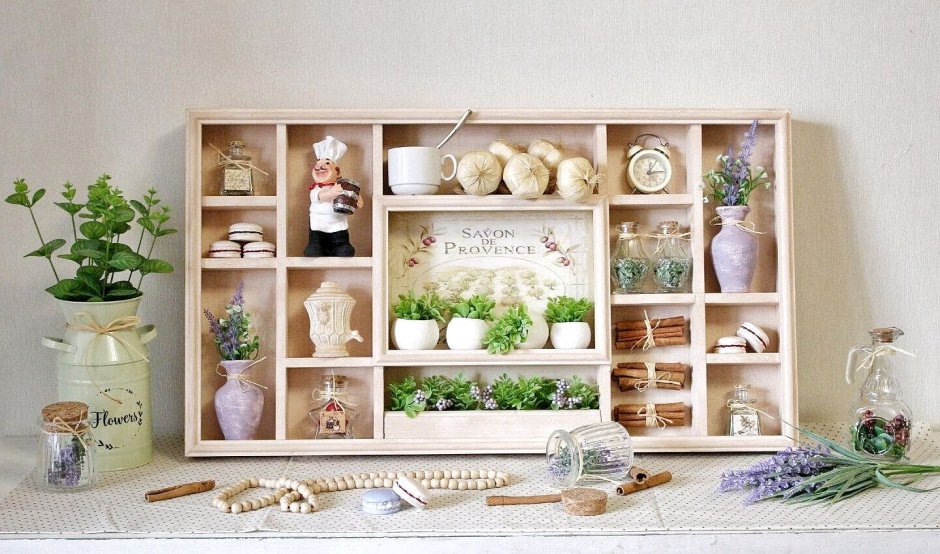 Маленькие кухни с открытыми полками