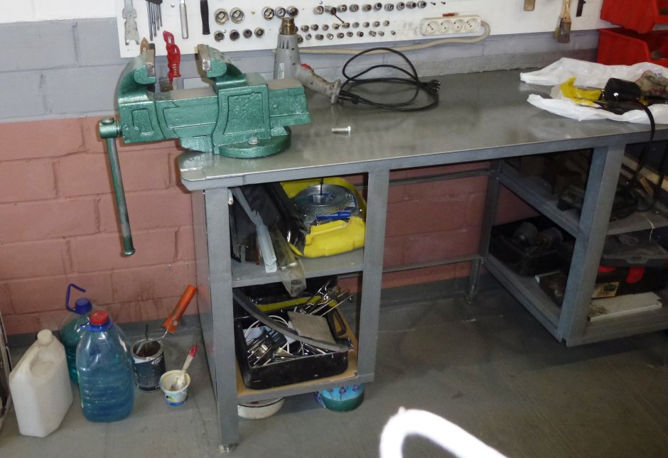 Умывальник в мастерской