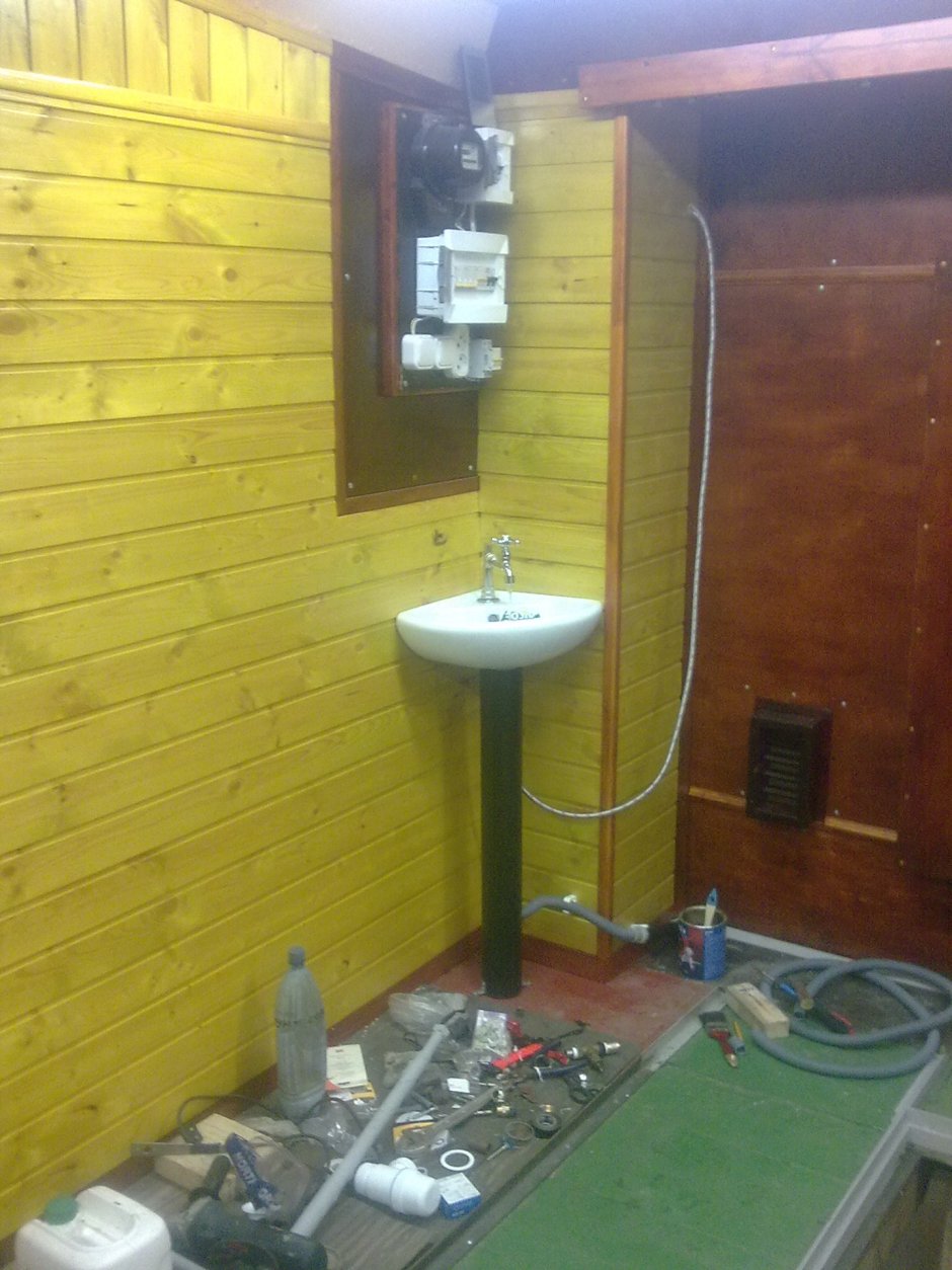 Раковина в гараж