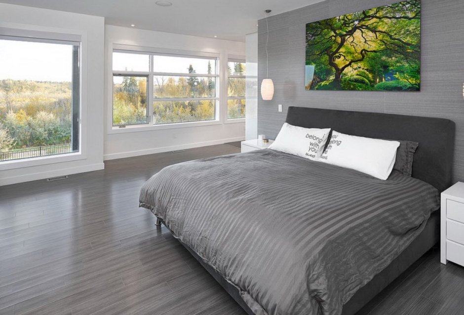 Ламинат в интерьере спальни