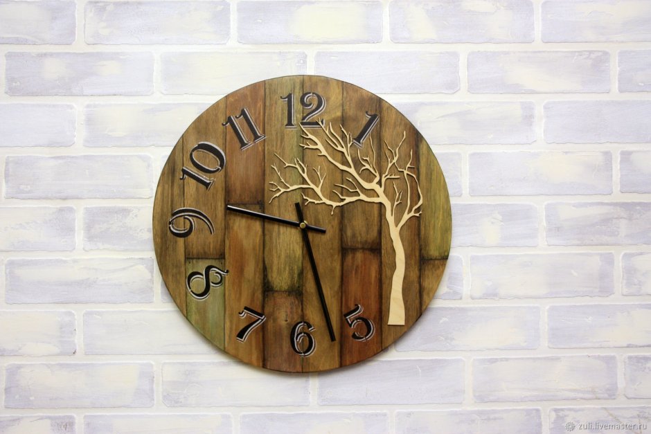 Часы лофт настенные деревянные