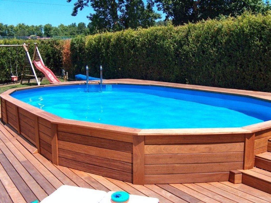 Каркасный бассейн на веранде