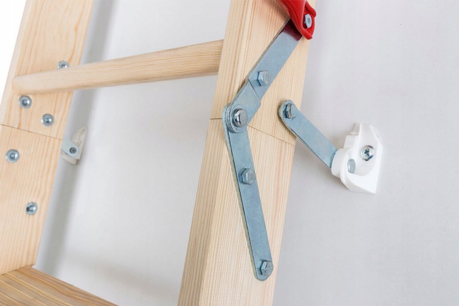 Петля ломберная для лестницы Fakro