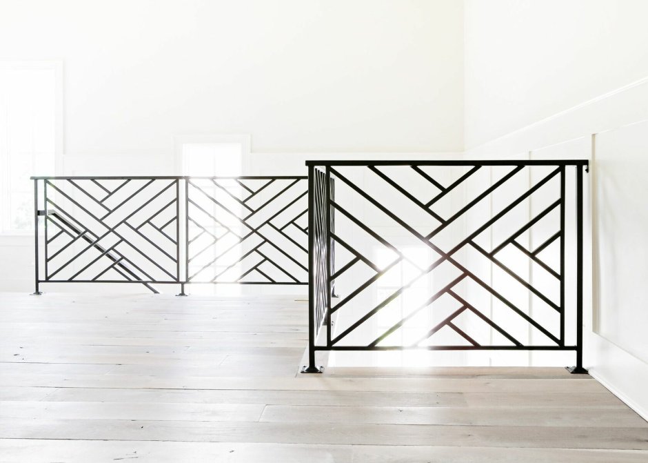 Перила для лестниц в частном доме из металла в стиле лофт