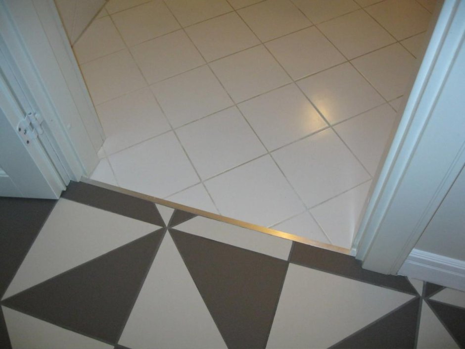 Порожек в ванную