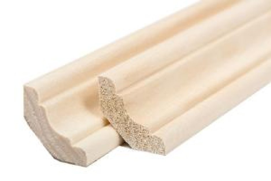 Плинтус потолочный (галтель) липа 13*35*3000 а