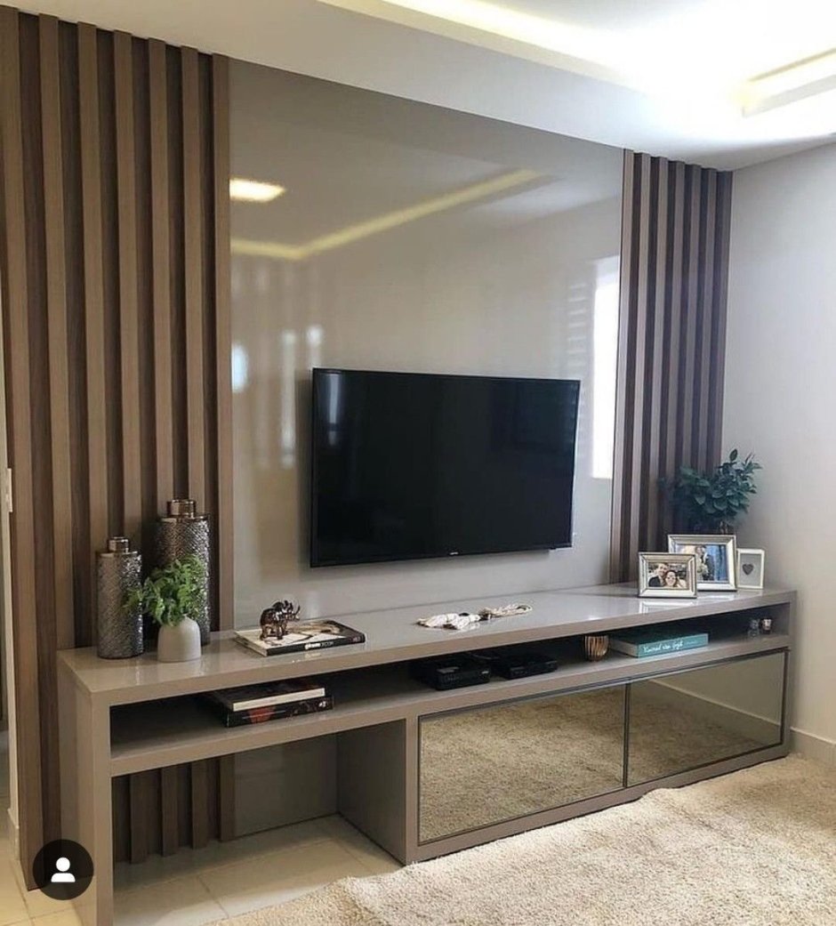 Зона телевизора в гостиной