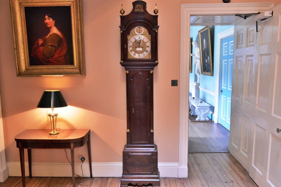 Часы настенные