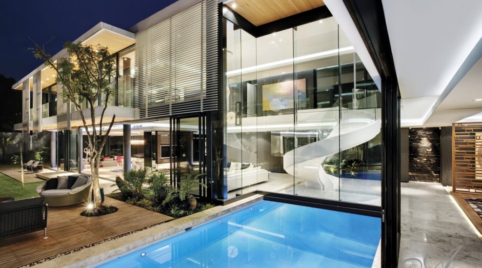 Мэншен-Хаус (Mansion House) на Рублевке