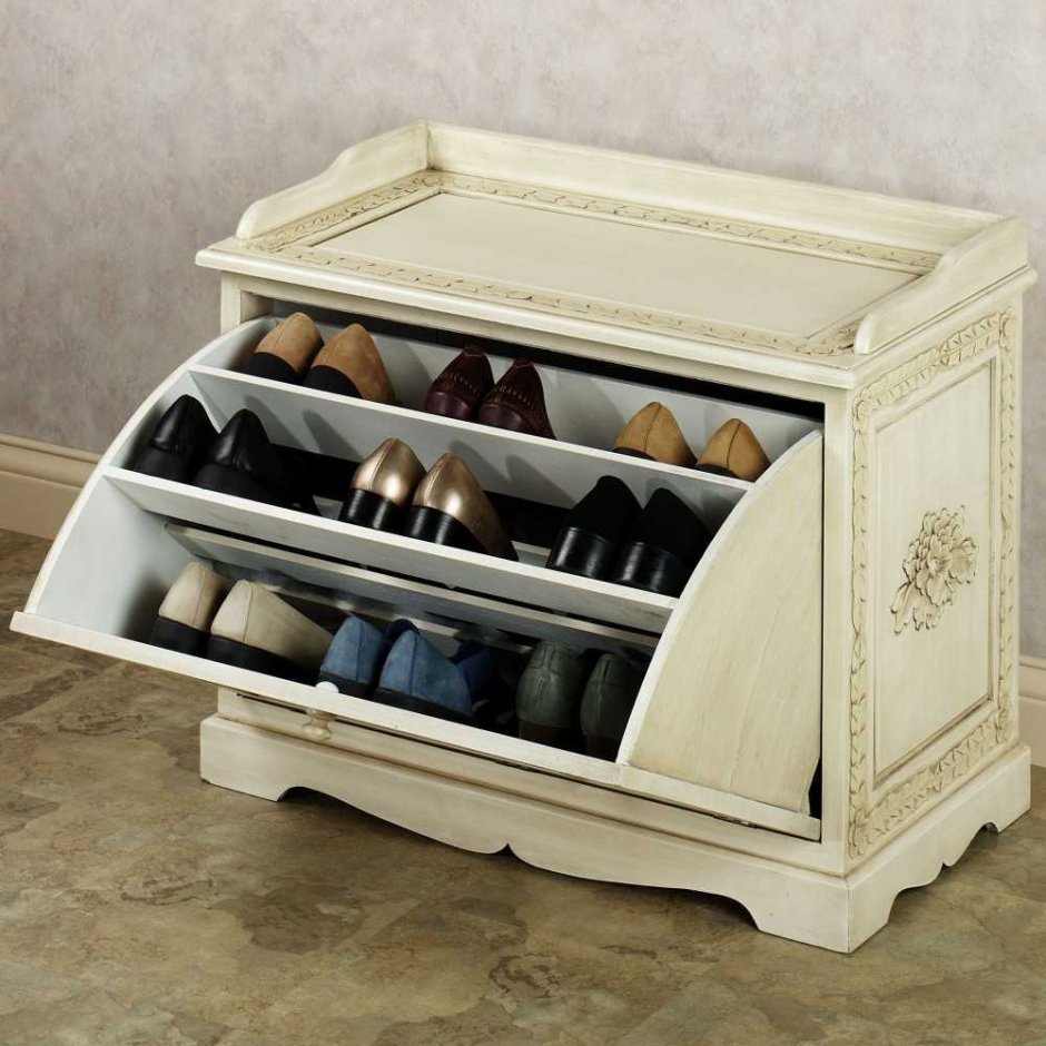 Обувница в классическом стиле