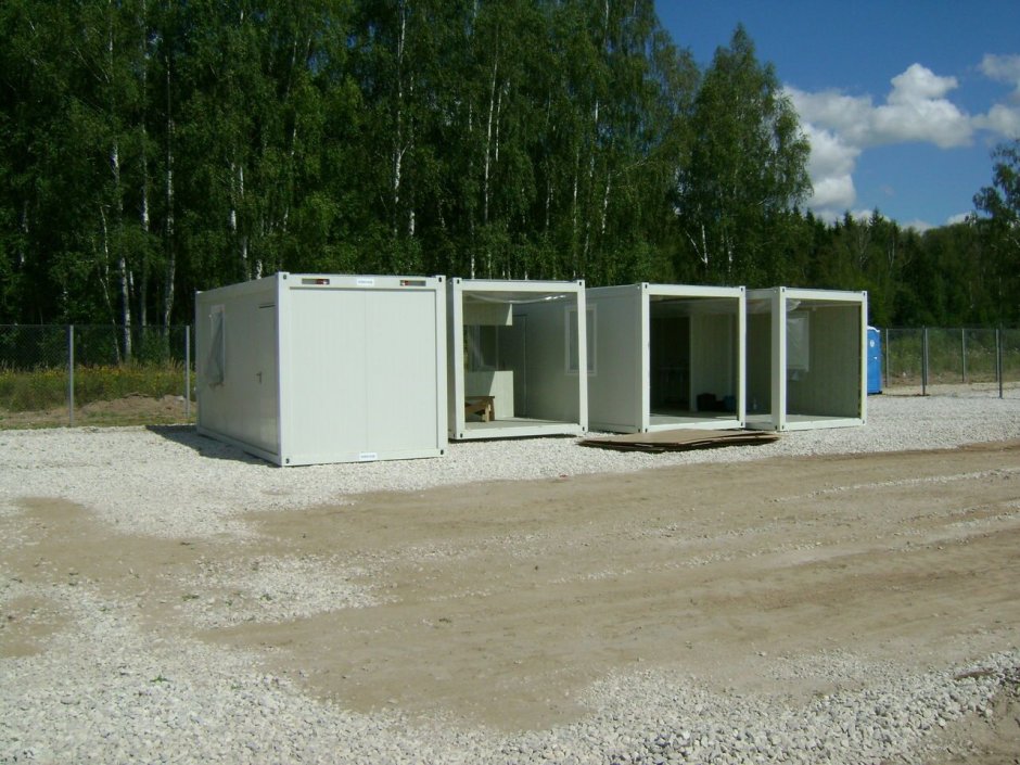 Современный стеклянный дом