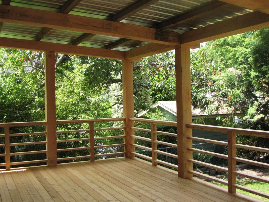 Деревянные ограждения для беседки