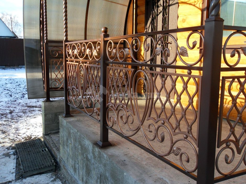 Большая беседка холодная ковка