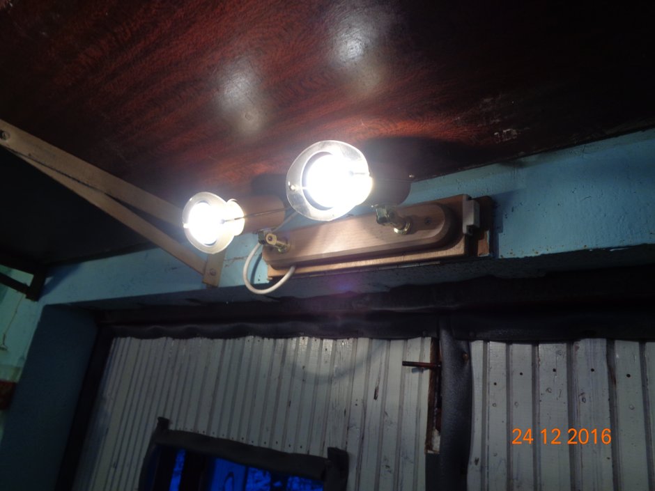 Лампа для гаража СССР