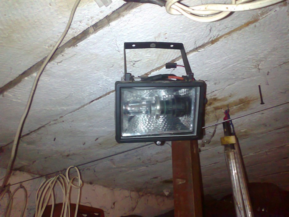 Освещение в мастерской