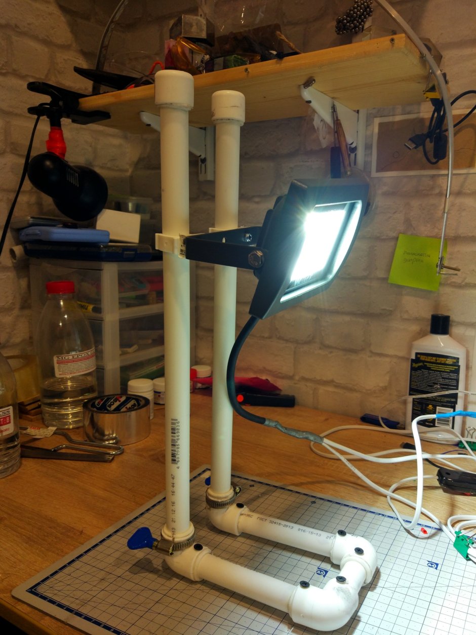 Подставка для светильника из полипропиленовых труб