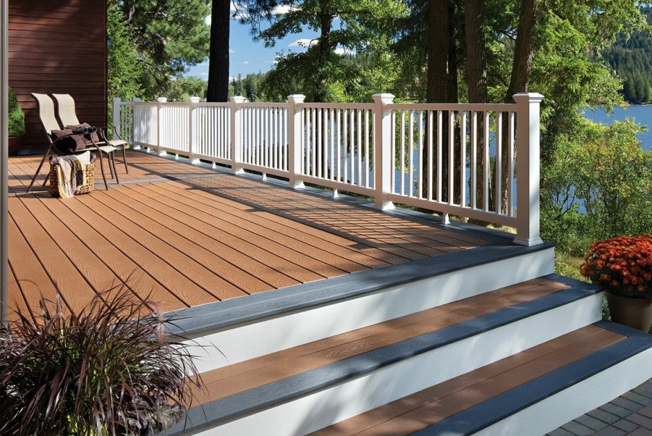 Ограждение из террасной доски