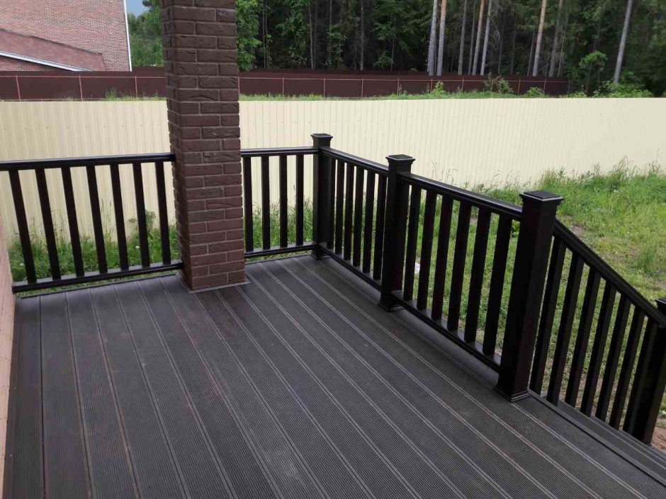 Древесно-полимерный композит перилла