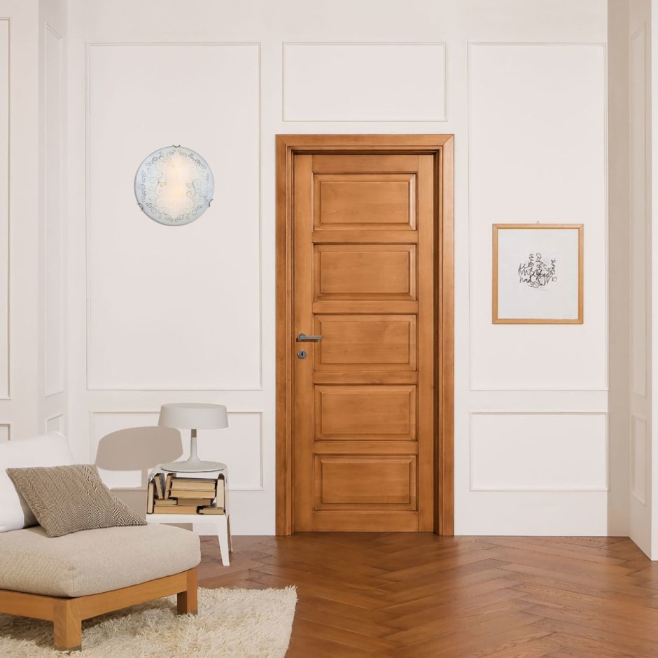 Цветные двери в интерьере