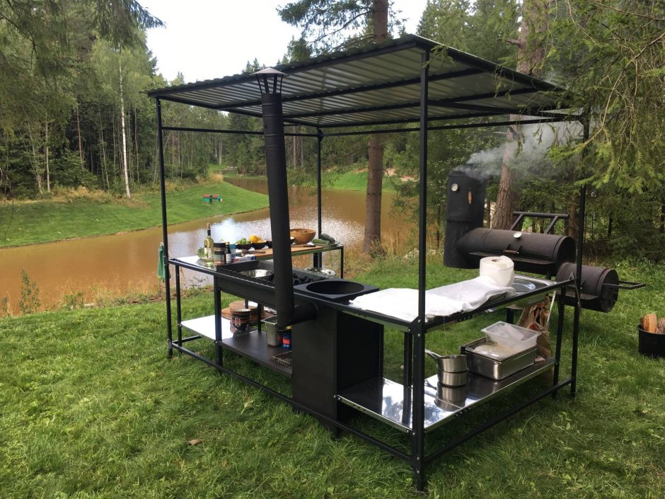 Зона барбекю с навесом