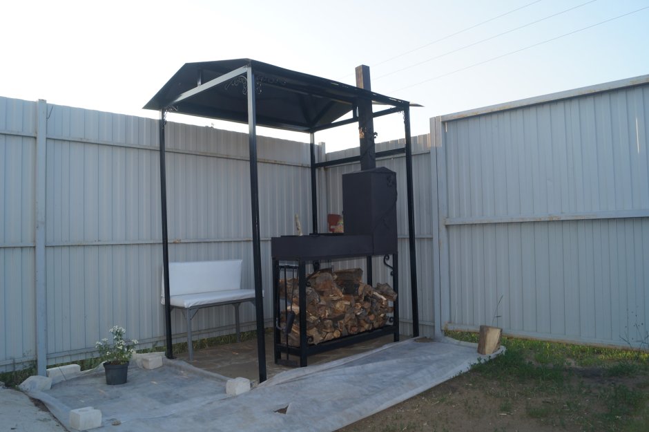 Беседка барбекю, газебо