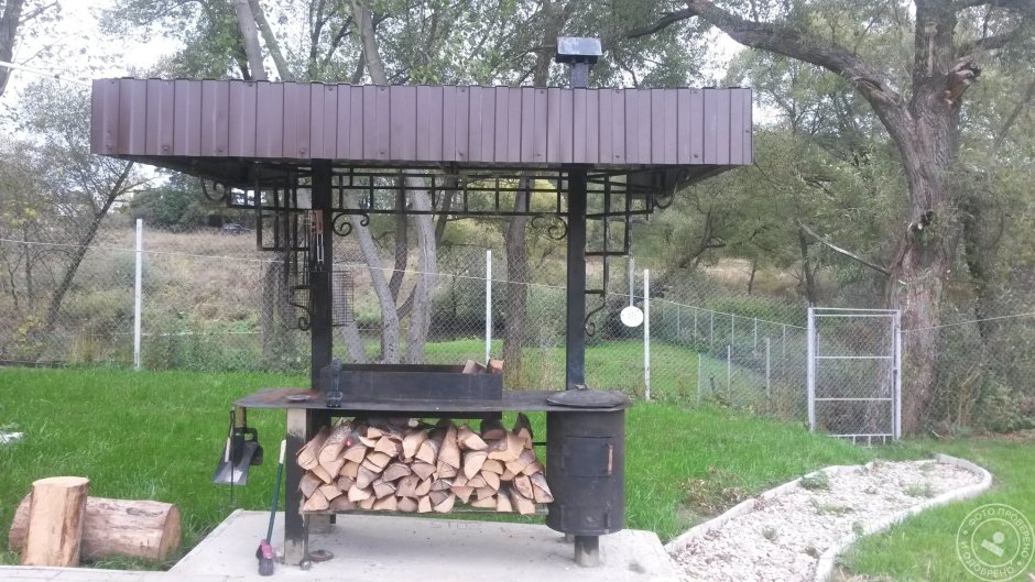 Мангал кованый с крышей разборный 930х725х2120мм 45кг