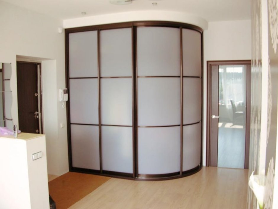 Радиусные шкафы купе аристо