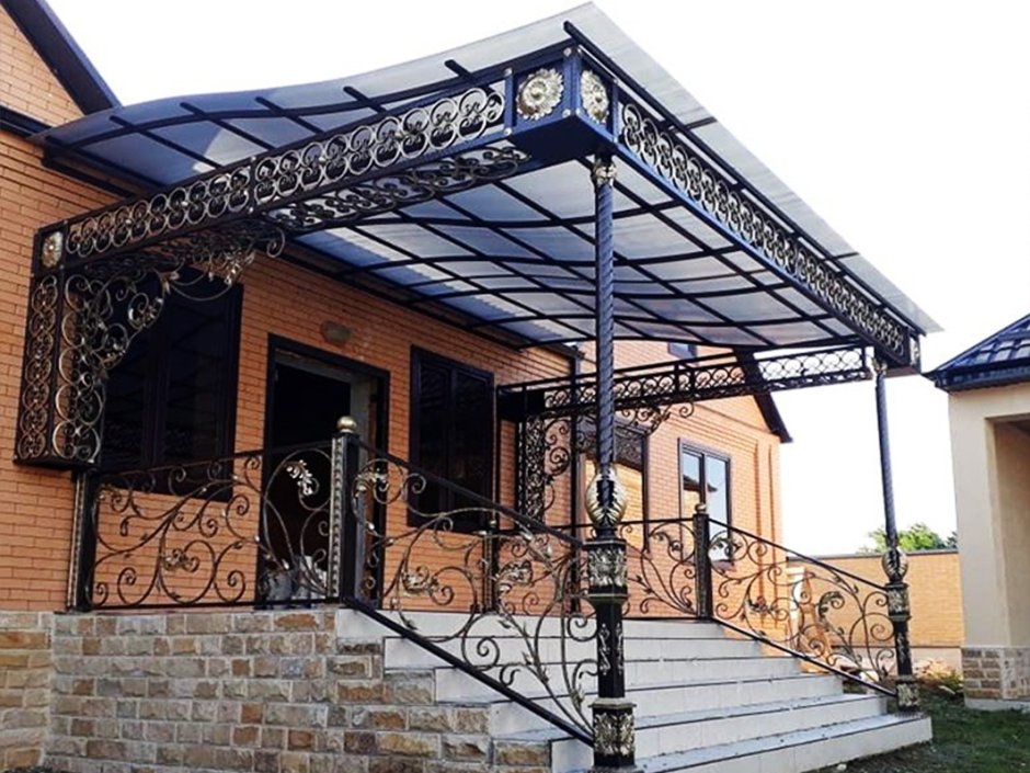 Кованная веранда