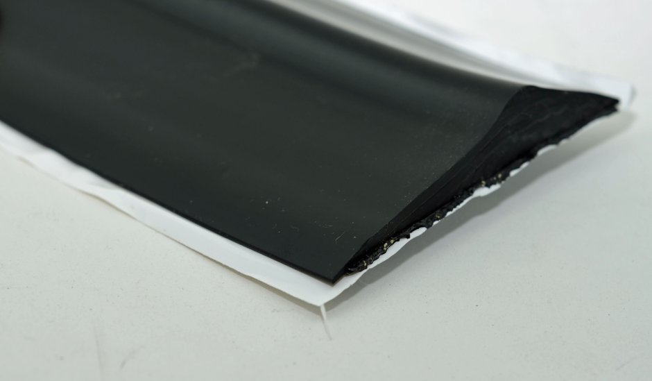 Алюминиевая накладная полоса 46 мм/5 мм