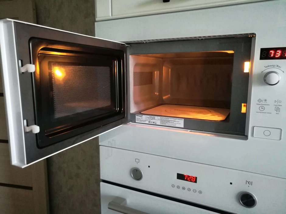 Микроволновая печь Weissgauff HMT-207