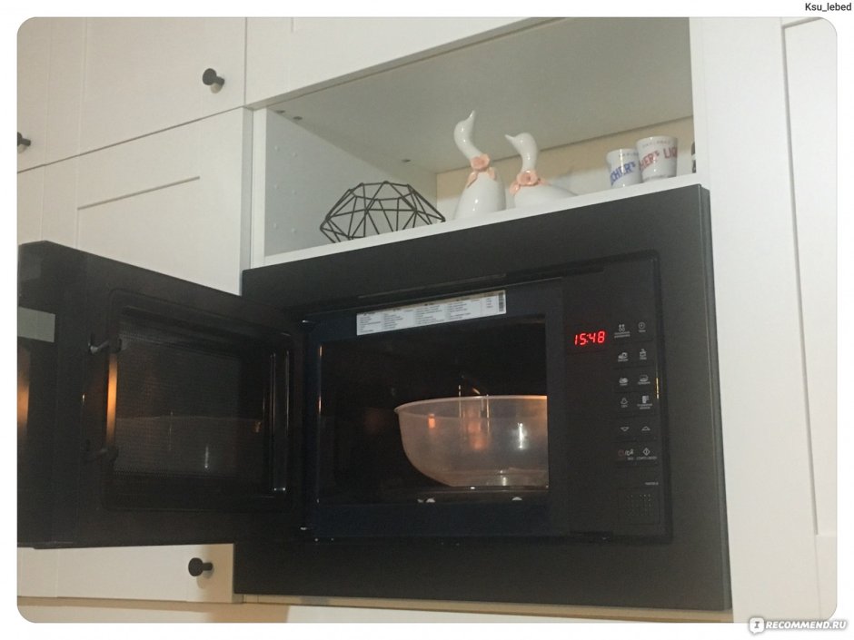 Встраиваемая микроволновая печь Samsung fw87
