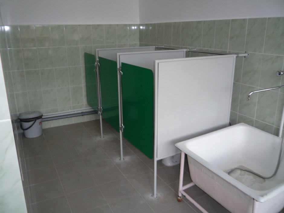 Перегородки в туалет для детского сада