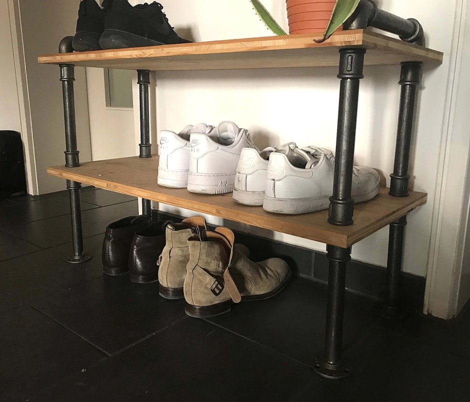 Скамья в прихожую с полкой