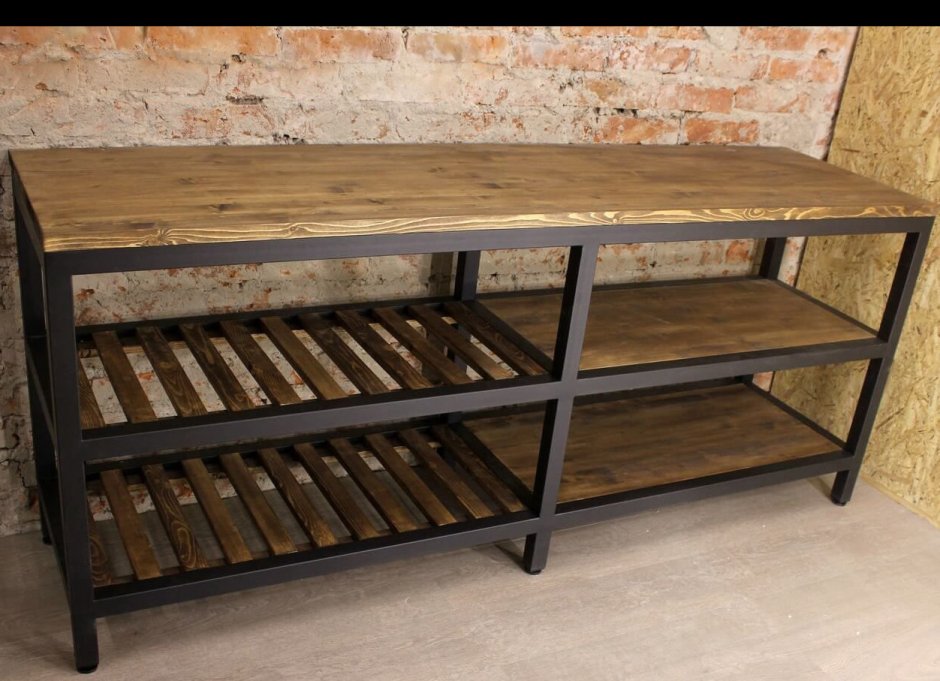 Угловая полка в прихожую