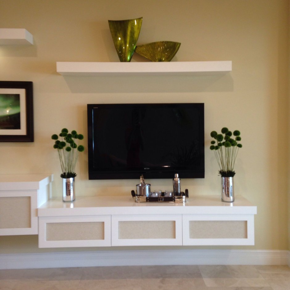 Плоский телевизор на стену