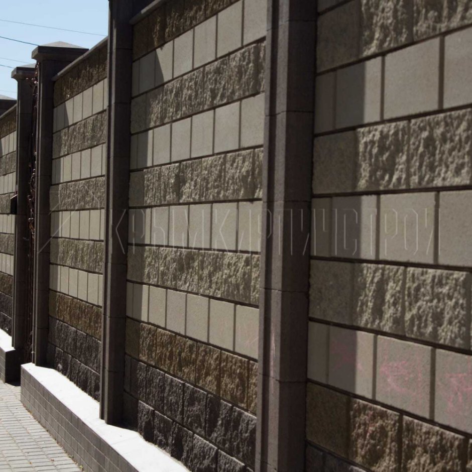 Забор из французского камня