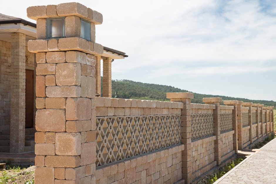 Французский камень Донское Крым