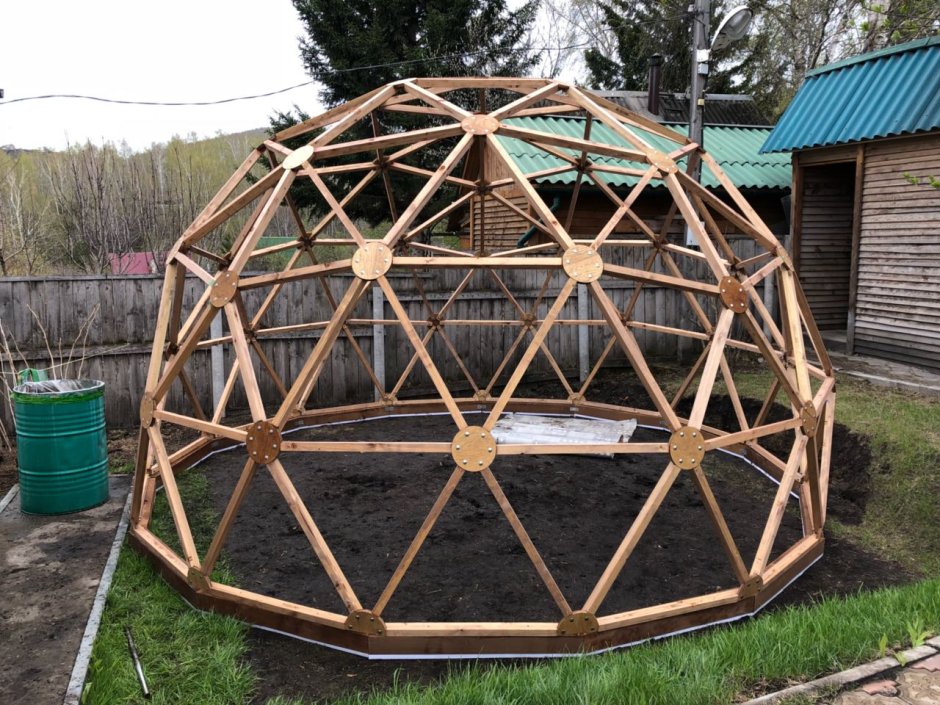 Купольная теплица геокупол